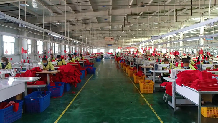 制衣厂通风降温是个难题?如何解决